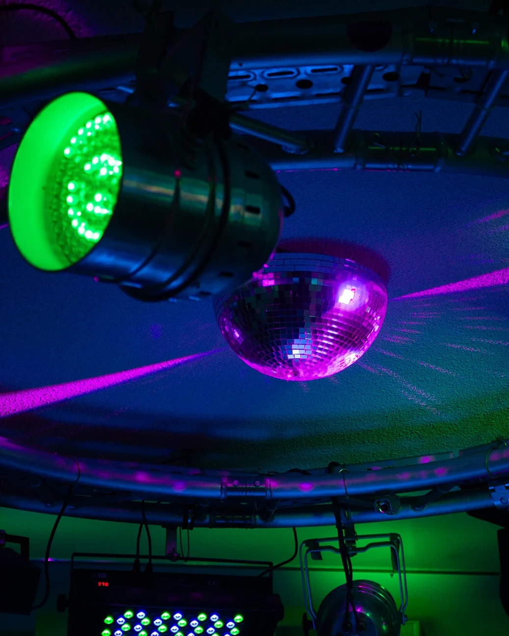 Exclusive club space beneath Hotel Auwirt for private parties